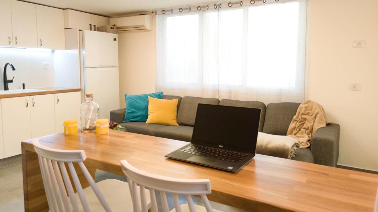 Primrose Boutique Apartment Ashdod Exterior photo